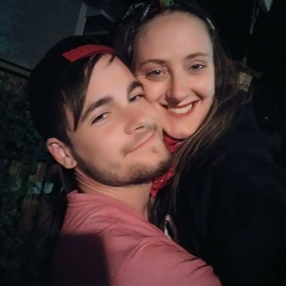 Meet your Posher, Felisha - Picture 1 of 1